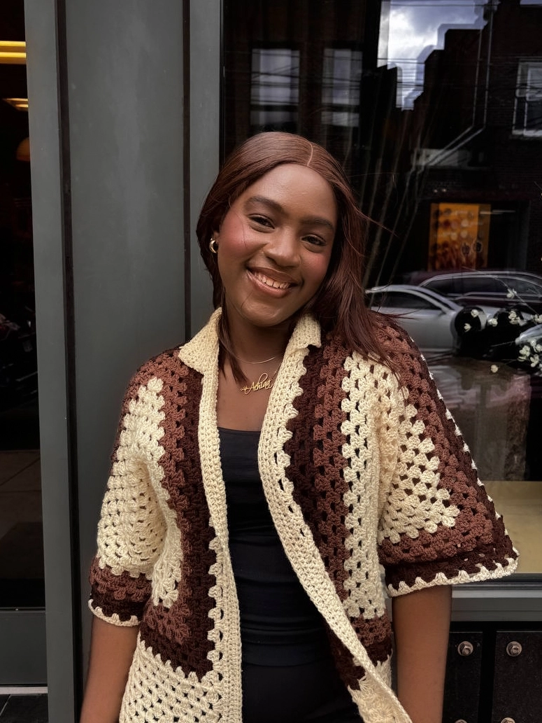 Customer wearing Visoire piece